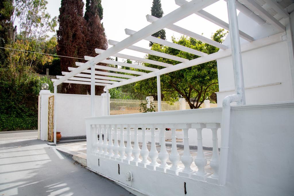 Aristides Studios Perama  Exterior photo